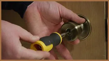 City Locksmith Shop Harrisburg, NC 704-323-7425 - 15-unlock-door